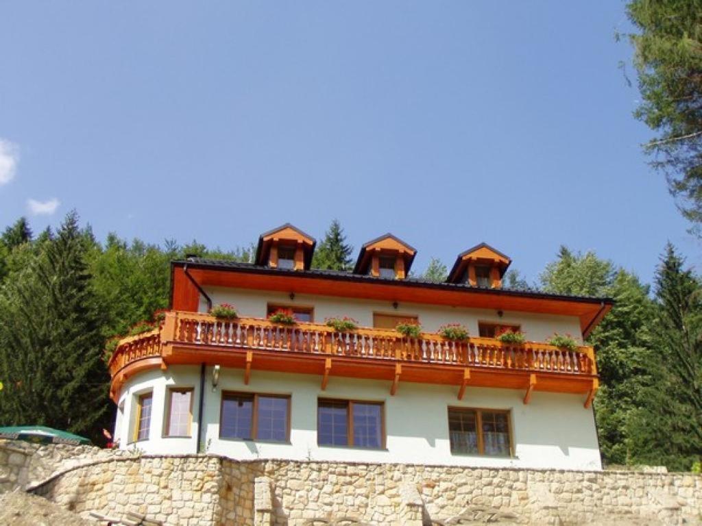 Penzion Bawaria Horní Lomná Exterior foto